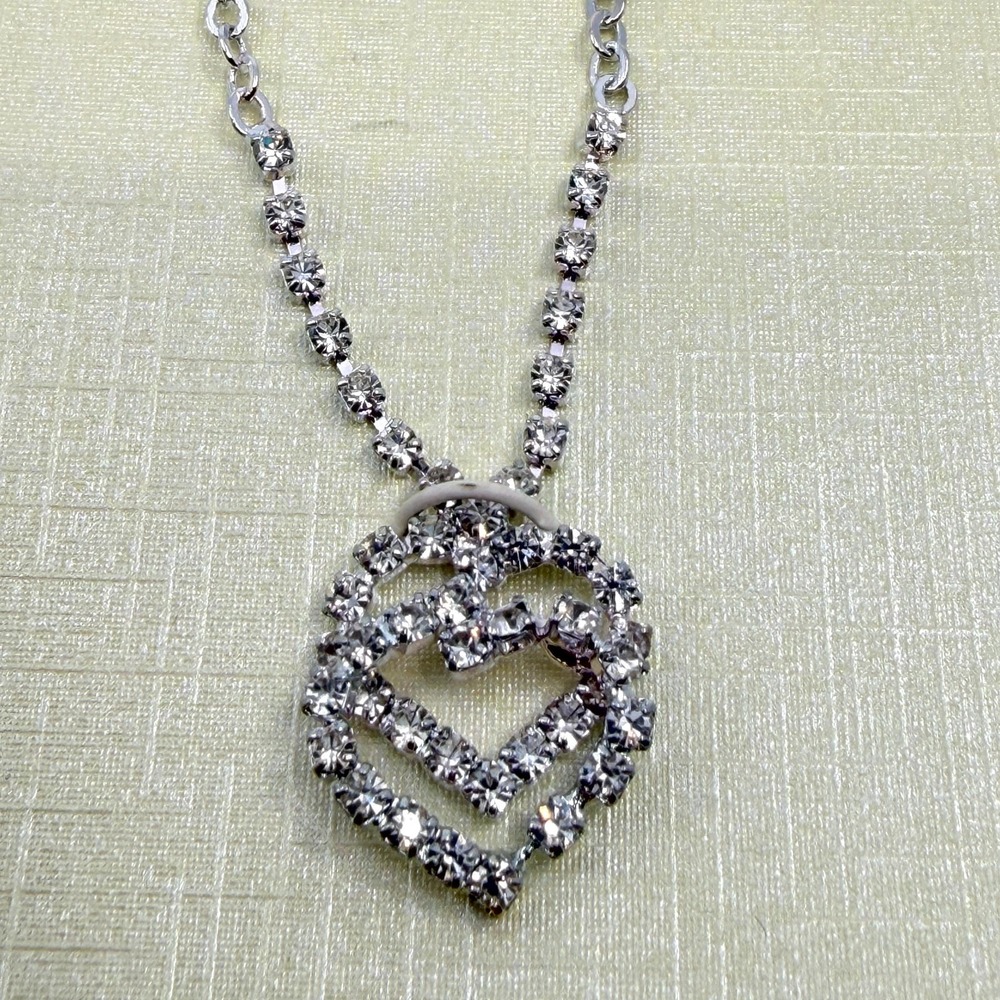 Stunning Double Heart Rhinestone Necklace Silver Tone Romantic Coquette Gift